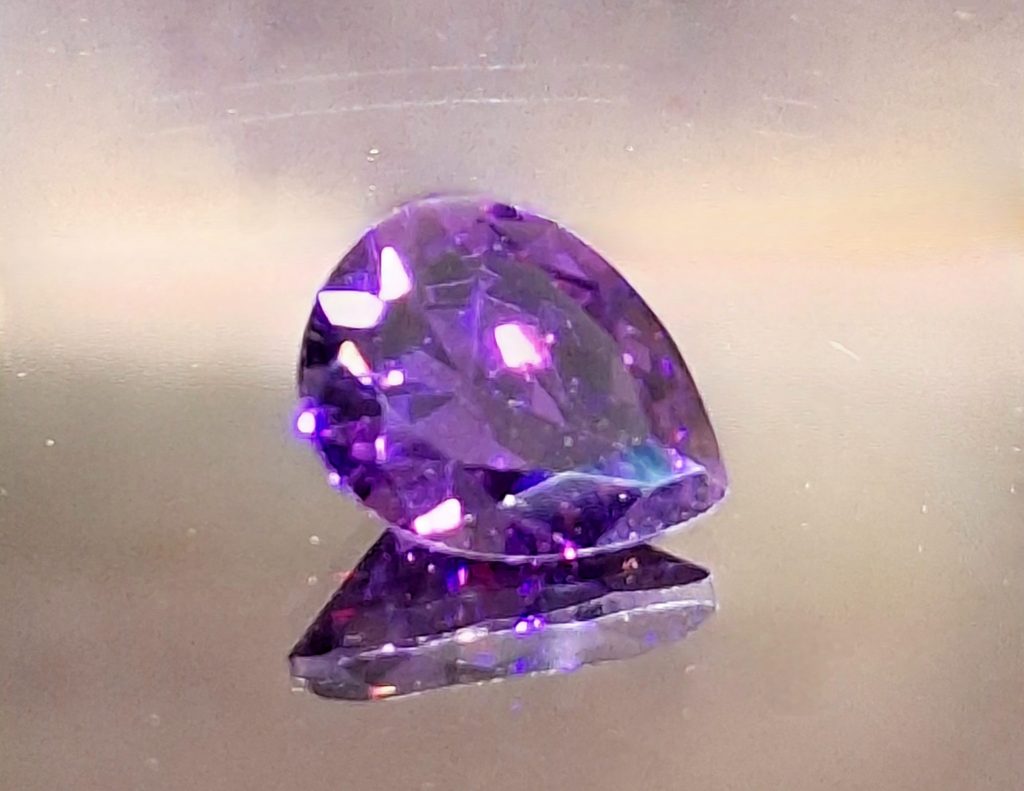 Cubique de Zirconium