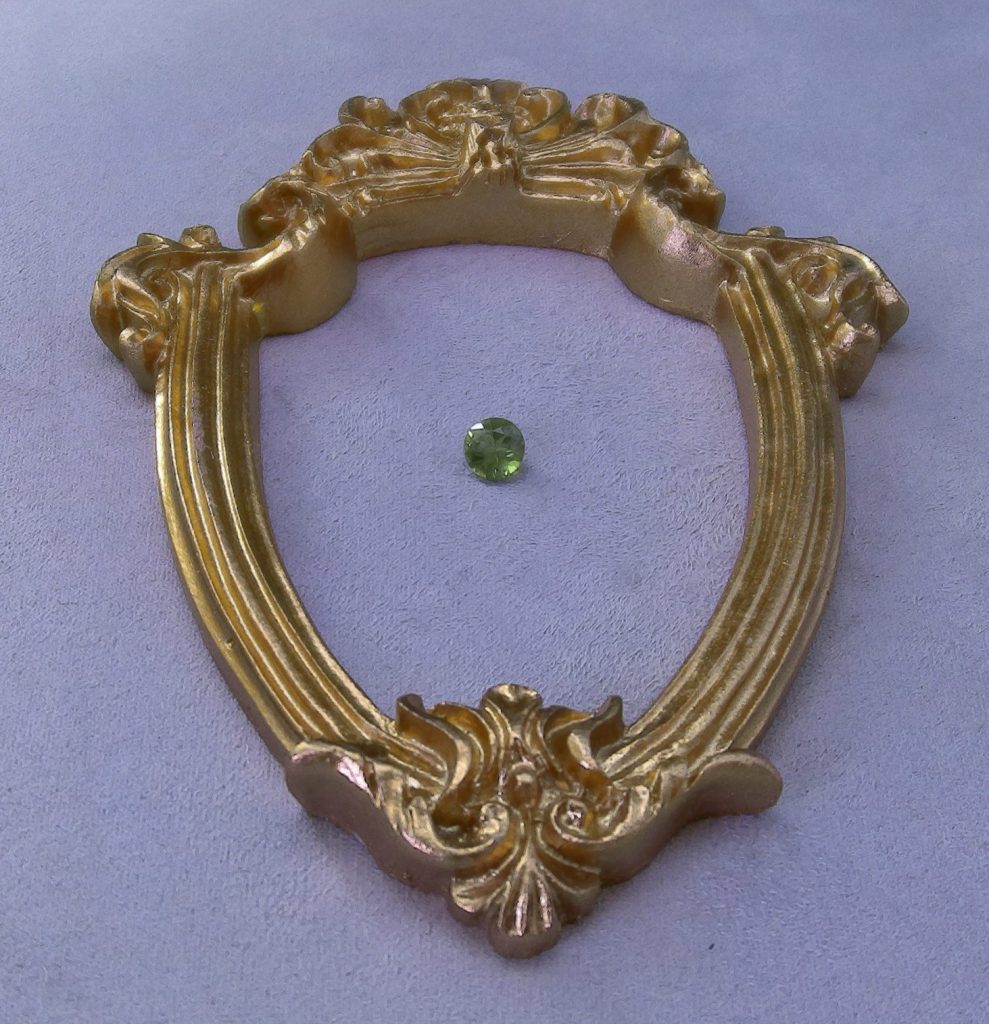 Saphir vert taille brillant