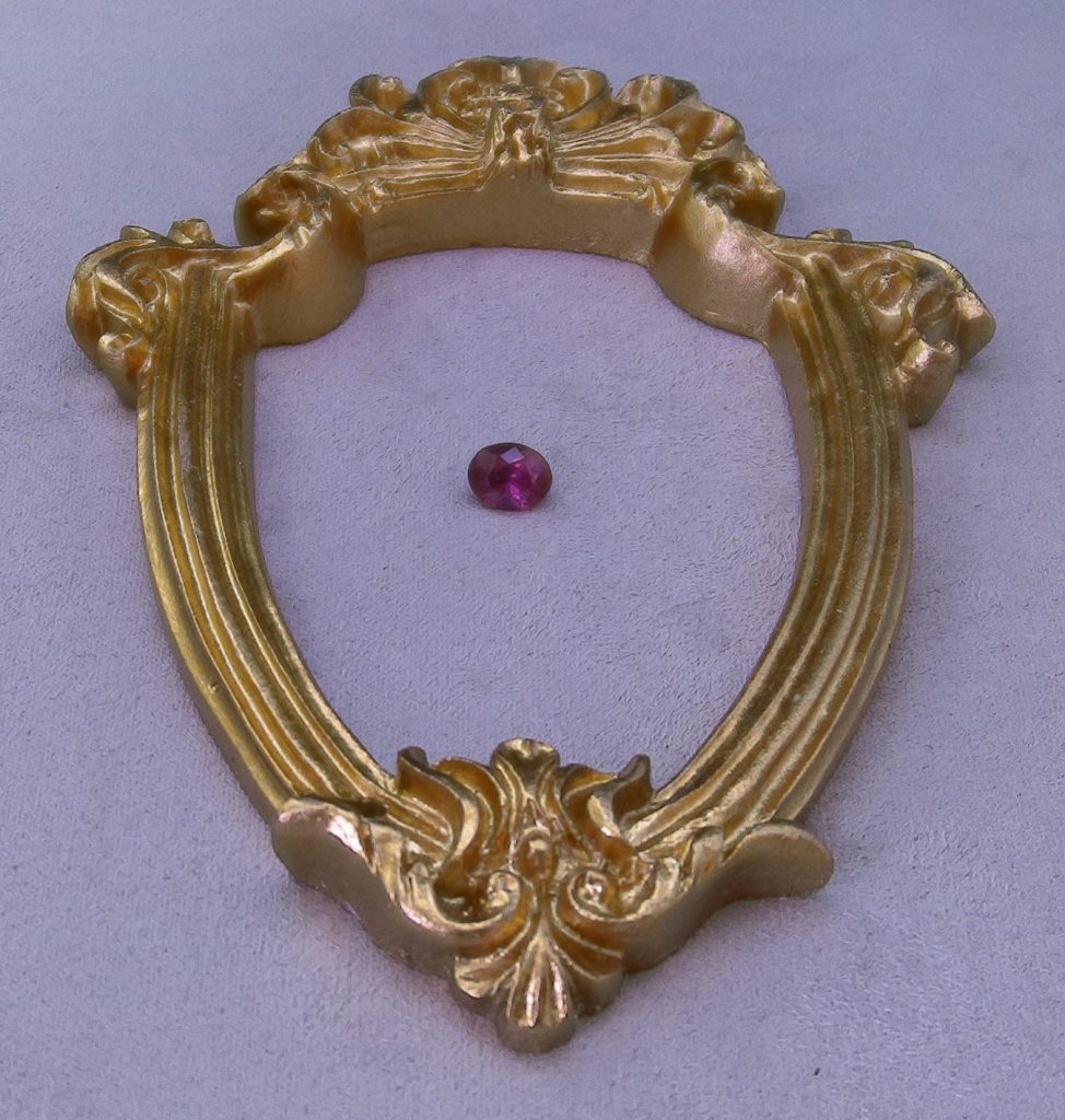 Rubis ovale